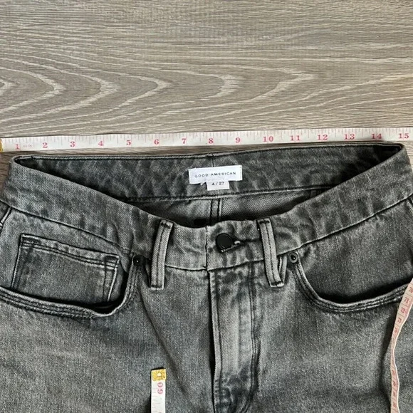 GOOD AMERICAN 90s Loose Baggy Straight Leg Jeans In Faded Black - Picture 8 of 13